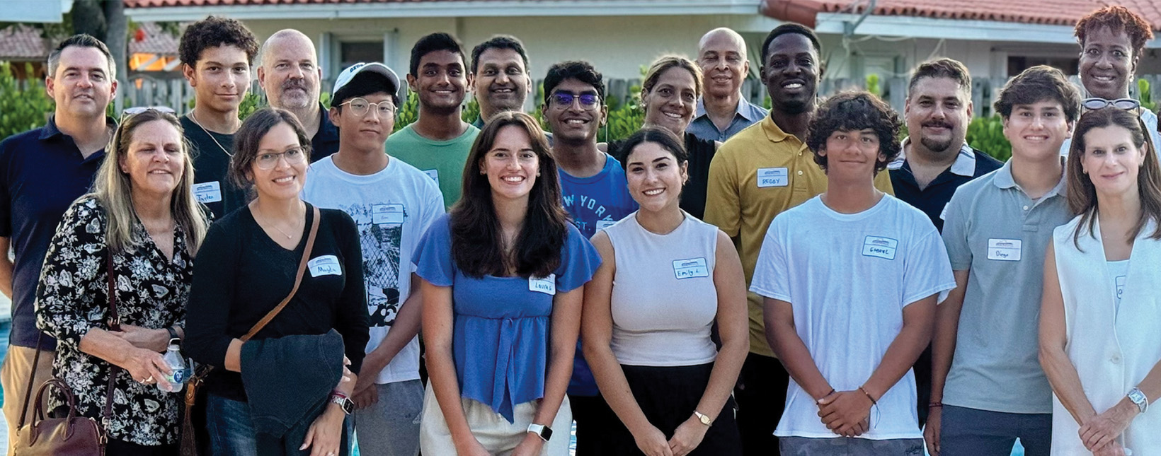 Group of alumni and students at Student Sendoffs event
