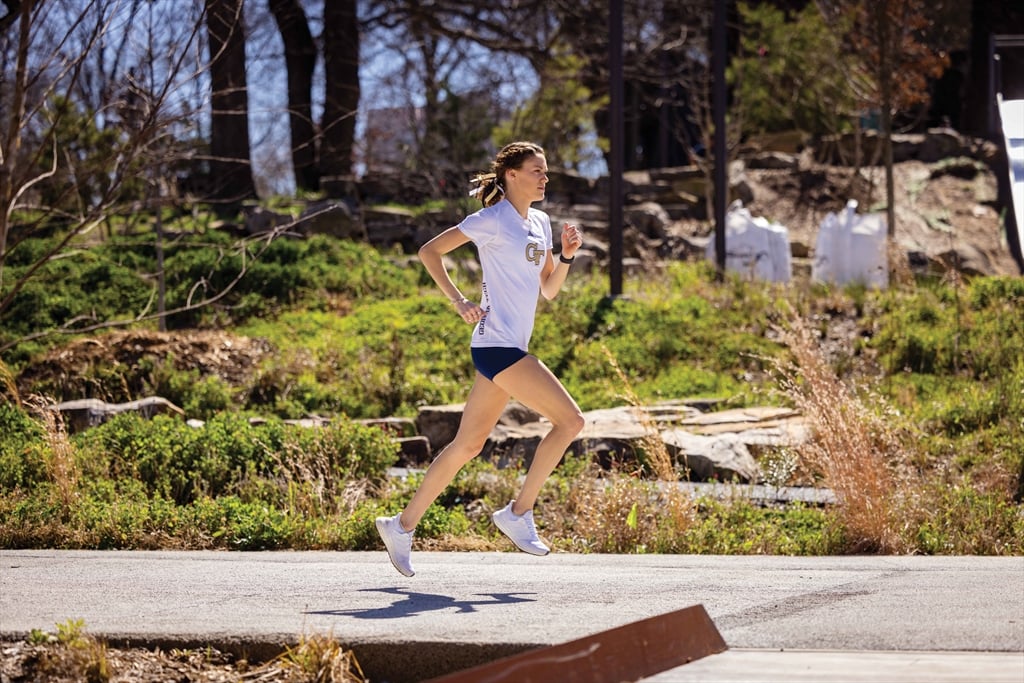 Nicole Fegans running outside