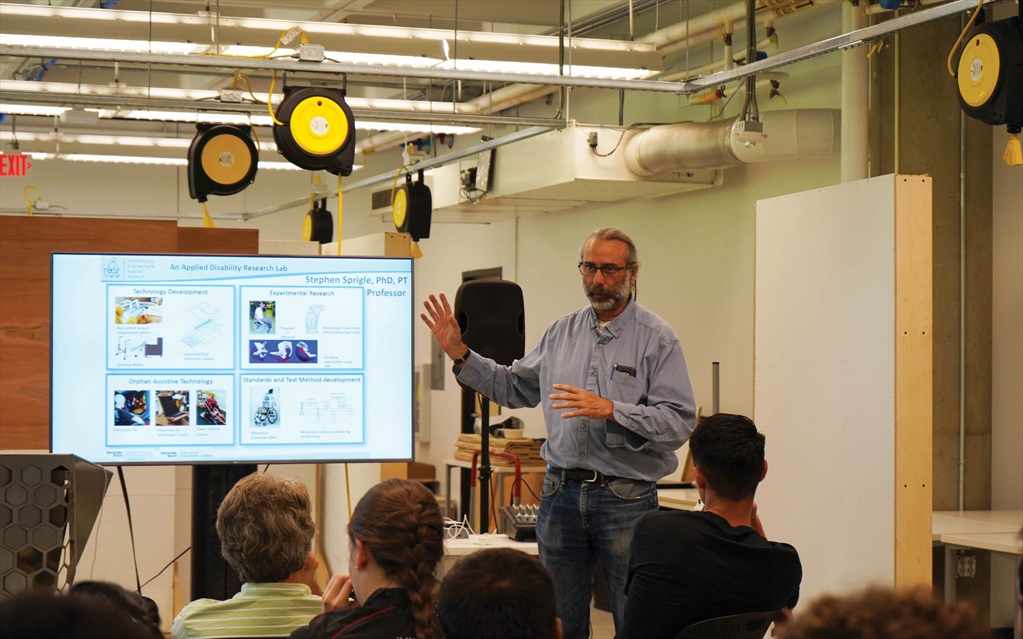 Stephen Sprigle teaches an industrial design class