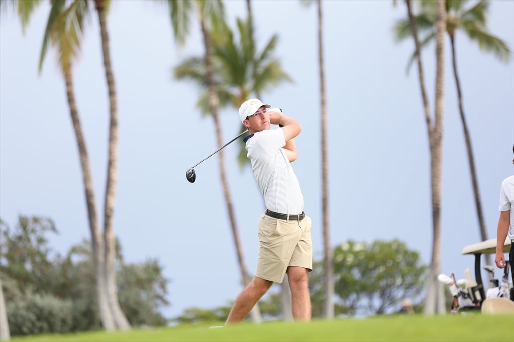 Golfer on the field playing